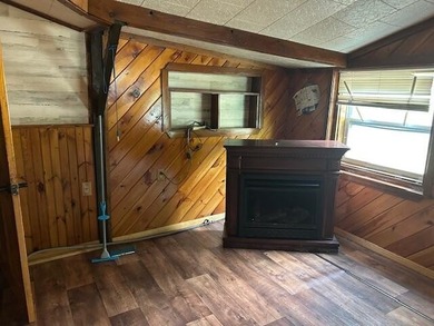 Two bedroom, one bathroom,single story home sits on a large open - photo 9