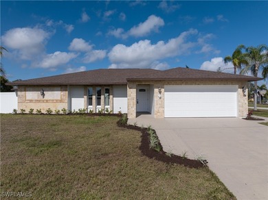 Cape Coral Area Home For Sale in Cape Coral Florida