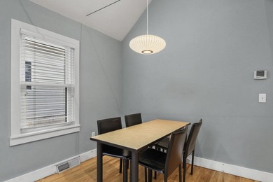 Renovated bungalow that could grace the cover of Dwell - photo 13