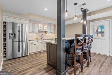 Exceptional Executive Golf Course Estate in Prestigious Windward - photo 14