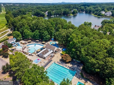 Exceptional Executive Golf Course Estate in Prestigious Windward - photo 21