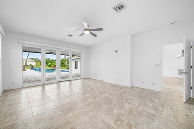 Experience unparalleled luxury and aviation lifestyle living in - photo 31