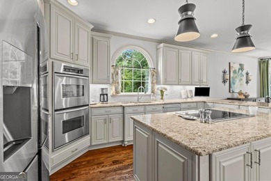 Exceptional Executive Golf Course Estate in Prestigious Windward - photo 33