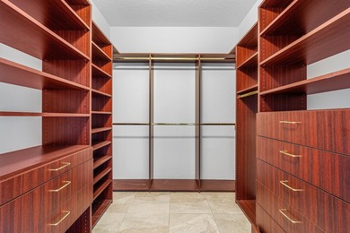 Experience unparalleled luxury and aviation lifestyle living in - photo 34