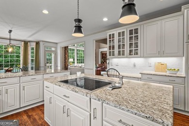 Exceptional Executive Golf Course Estate in Prestigious Windward - photo 36