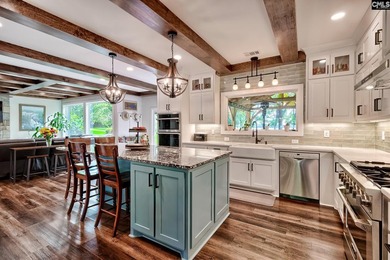 Beautifully updated home on Lake Murray! This five bedroom, 3.5 - photo 10
