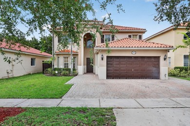 Welcome to this move-in-ready 3-bedroom, 2.5-bath home located - photo 3