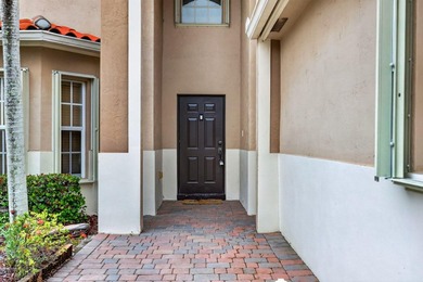 Welcome to this move-in-ready 3-bedroom, 2.5-bath home located - photo 5
