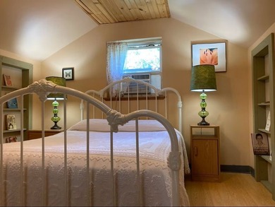with 6 off-grid cabins, kitchen pavilion, & sauna. Redbud - photo 6
