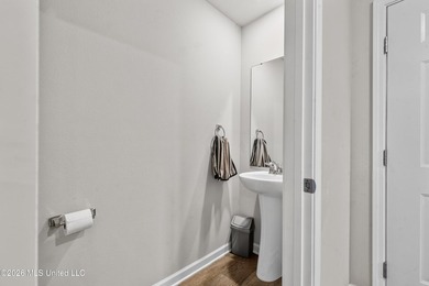Move In Ready - Perfect for Military Families (Near Keesler AFB) - photo 11