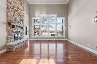 Perfectly positioned along the fairway in the gated Sand Creek - photo 6