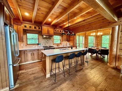 This home will Wow you!!! Luxury Log Home with Private DEEDED - photo 19
