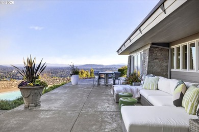 A one-of-one Architectural Offering with Panoramic Mountain & - photo 20