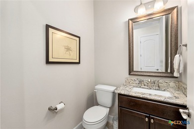 Thoughtfully designed home offering a functional layout, bright - photo 20