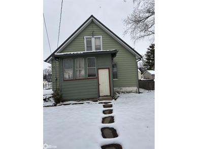 Lake Home For Sale in Burlington, Iowa