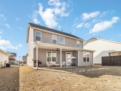 Welcome home to this beautiful 3-bedroom, 2.5-bath home - photo 26