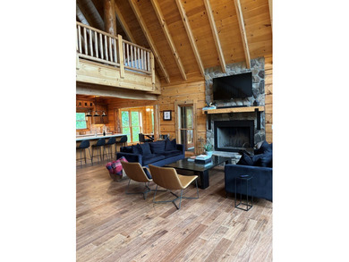 This home will Wow you!!! Luxury Log Home with Private DEEDED - photo 27