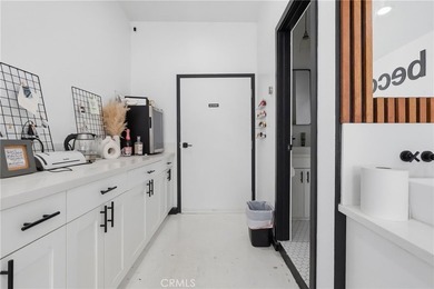 This is a mixed use property consisting of a 2 bedroom, 2 bath - photo 28