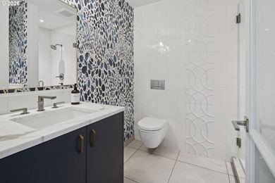 A one-of-one Architectural Offering with Panoramic Mountain & - photo 28