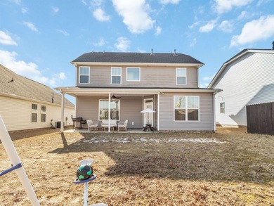 Welcome home to this beautiful 3-bedroom, 2.5-bath home - photo 29