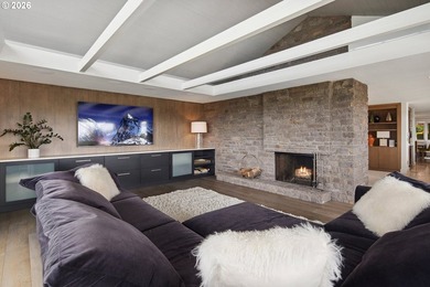 A one-of-one Architectural Offering with Panoramic Mountain & - photo 31