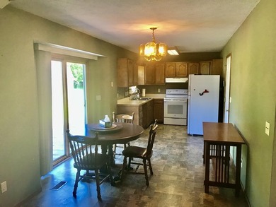 White Pigeon County Ranch. Must see this 3 bedroom 2 bath home - photo 7