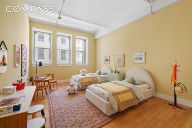 Featuring 23 windows and 12-foot barrel vaulted ceilings - photo 12