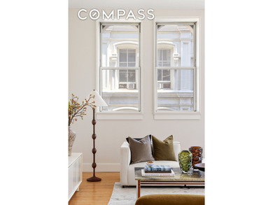 Featuring 23 windows and 12-foot barrel vaulted ceilings - photo 14