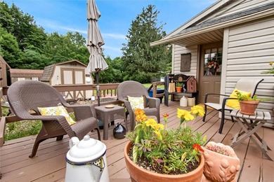 Country Roads Take Me Home! Welcome home to this charming 1,170 - photo 17