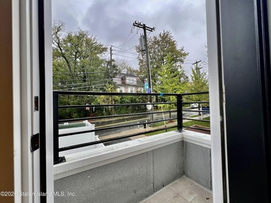 Discover modern luxury in this brand-new 2-bedroom, 2-bathroom - photo 17