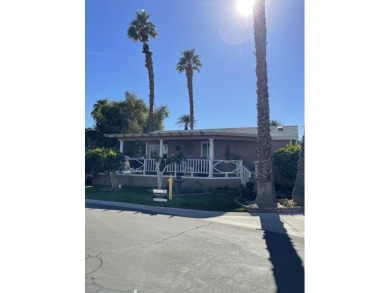 (private lake, pond, creek) Home For Sale in Indio California