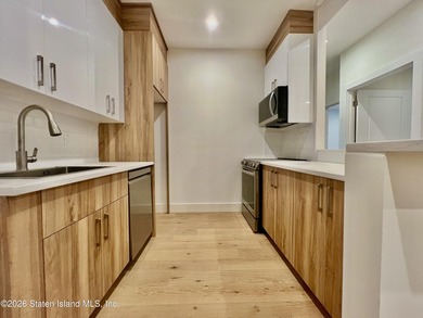 Discover modern luxury in this brand-new 2-bedroom, 2-bathroom - photo 21
