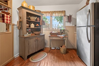 Country Roads Take Me Home! Welcome home to this charming 1,170 - photo 24