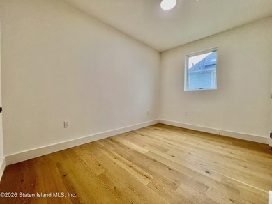 Discover modern luxury in this brand-new 2-bedroom, 2-bathroom - photo 27