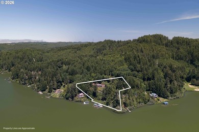 Drive-to Tenmile Lake waterfront retreat with rare boathouse and - photo 5
