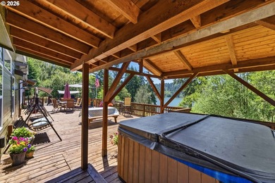 Drive-to Tenmile Lake waterfront retreat with rare boathouse and - photo 9