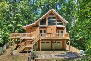 (private lake, pond, coastal) Home For Sale in Ellijay Georgia