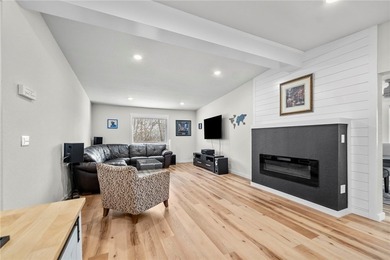 Tucked into one of Bella Vista's most sought-after outdoor - photo 3