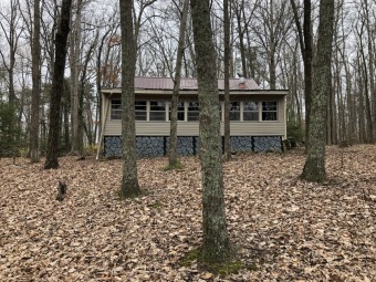 Lake Home Under Contract in Mammoth Cave, Kentucky