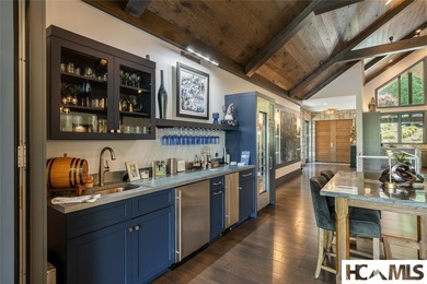 A complete top-to-bottom remodel elevated this mountain modern - photo 29