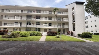 55+ COMMUNITY. unfurnished, Granite tops, renovated LOOKS LIKE A - photo 1