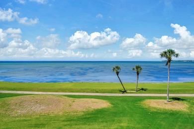 If you are looking for a million dollar view without a million - photo 22