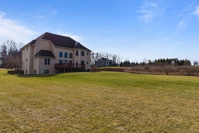 This custom-built contemporary masterpiece offers an exquisite - photo 5