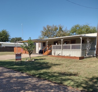 Lake Home SOLD! in Clifton, Texas