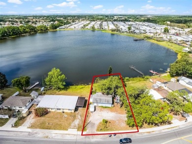 Lake Home For Sale in Winter Haven, Florida