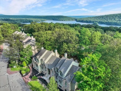 Lake Townhome/Townhouse For Sale in Lake Harmony, Pennsylvania