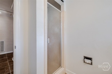 Lovely *multi-level split* 5 bedroom (or 4 plus bonus), 3 bath - photo 14