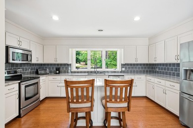 Perfectly positioned on over 2 acres within the gated Edisto - photo 25