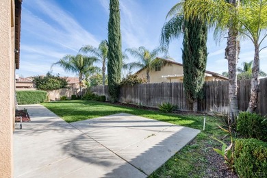 Welcome to a home where comfort and luxury exist in perfect - photo 4