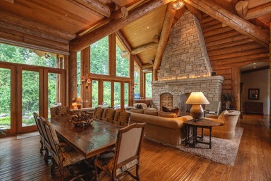 This incredible waterfront lodge could not be replicated at this - photo 8